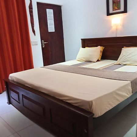 Vidisa Villas Hikkaduwa Esterno foto