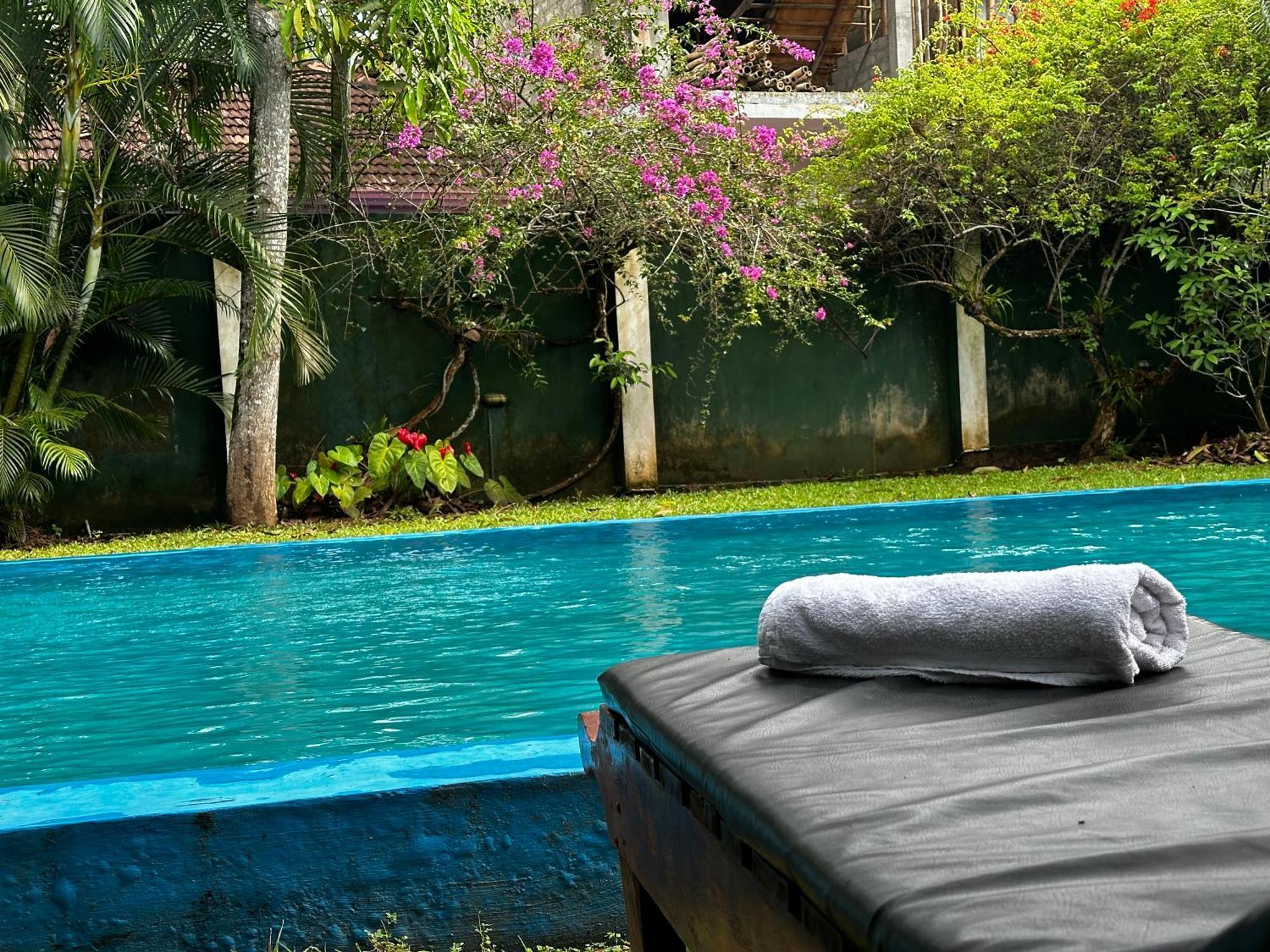 Vidisa Villas Hikkaduwa Esterno foto